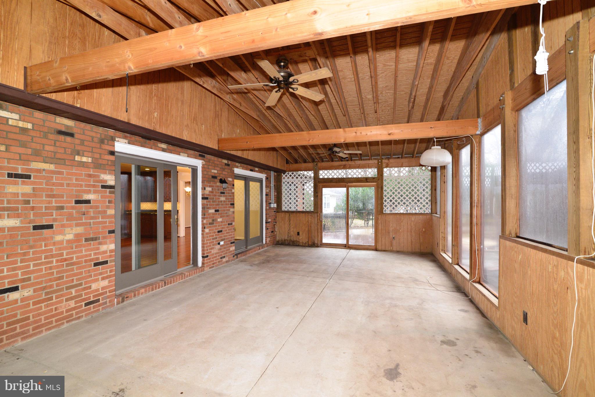 YORKSHIRE ACRES - Residential