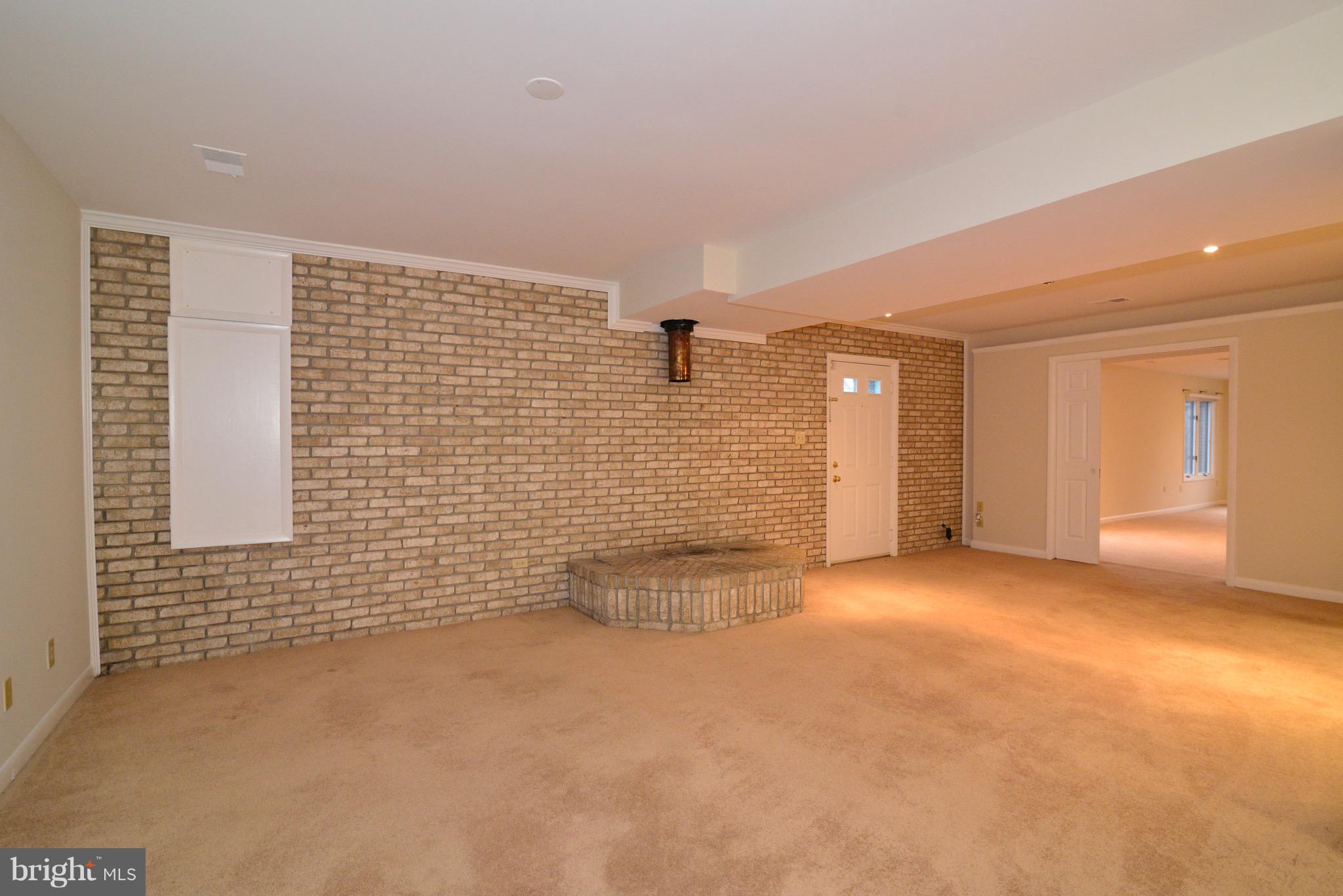 YORKSHIRE ACRES - Residential