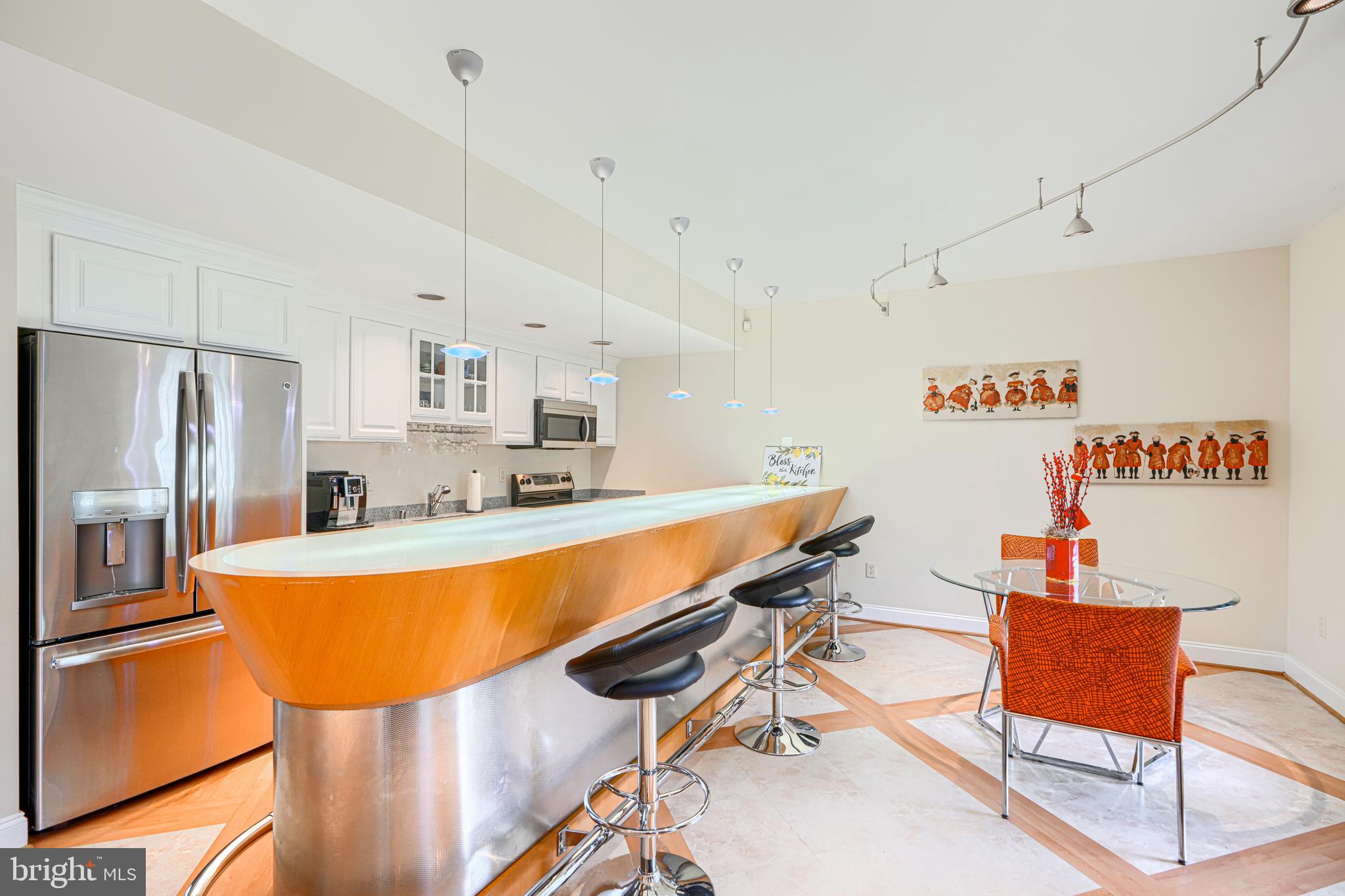 CHAPEL WOODS - Residential