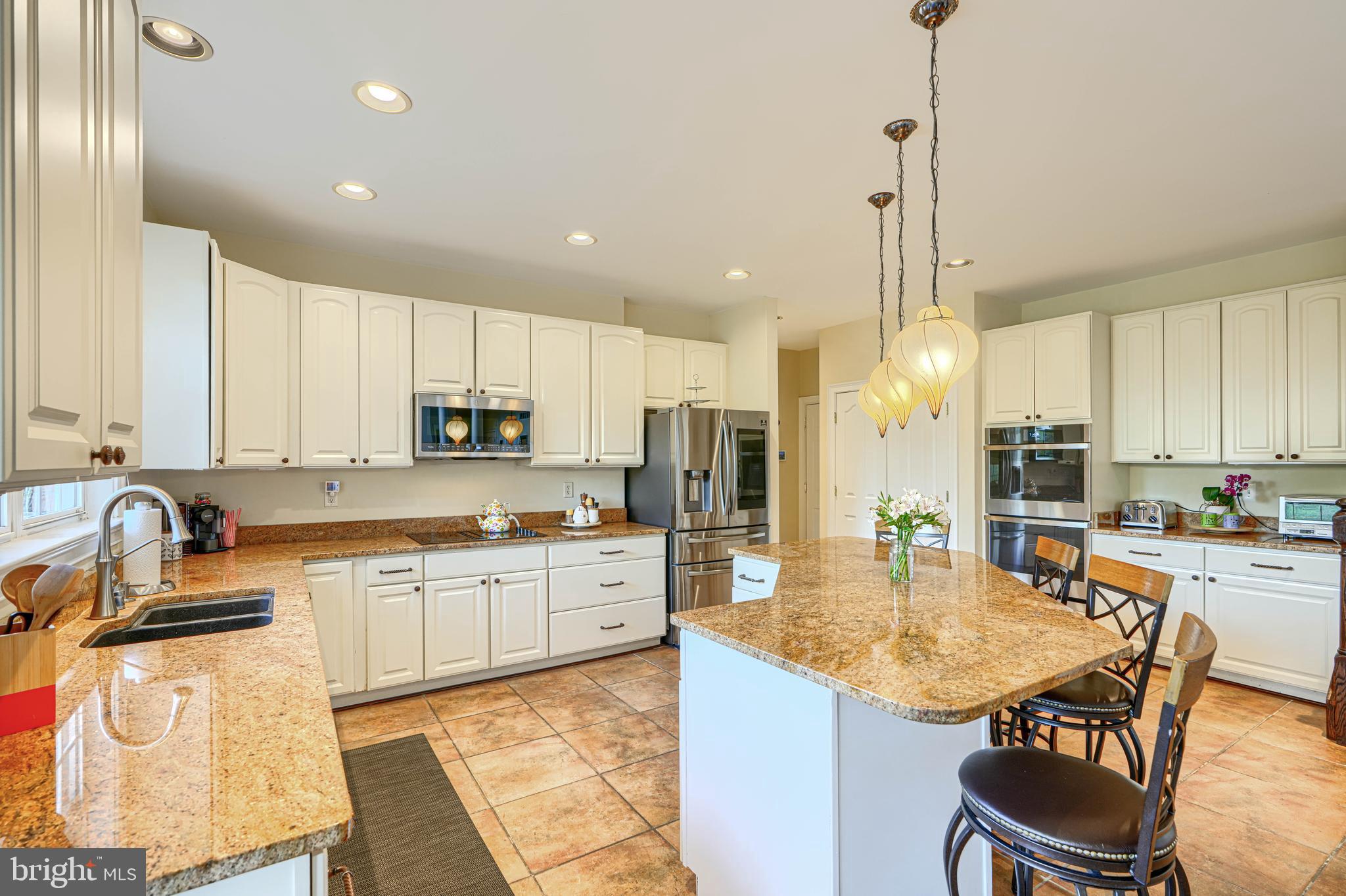 CHAPEL WOODS - Residential