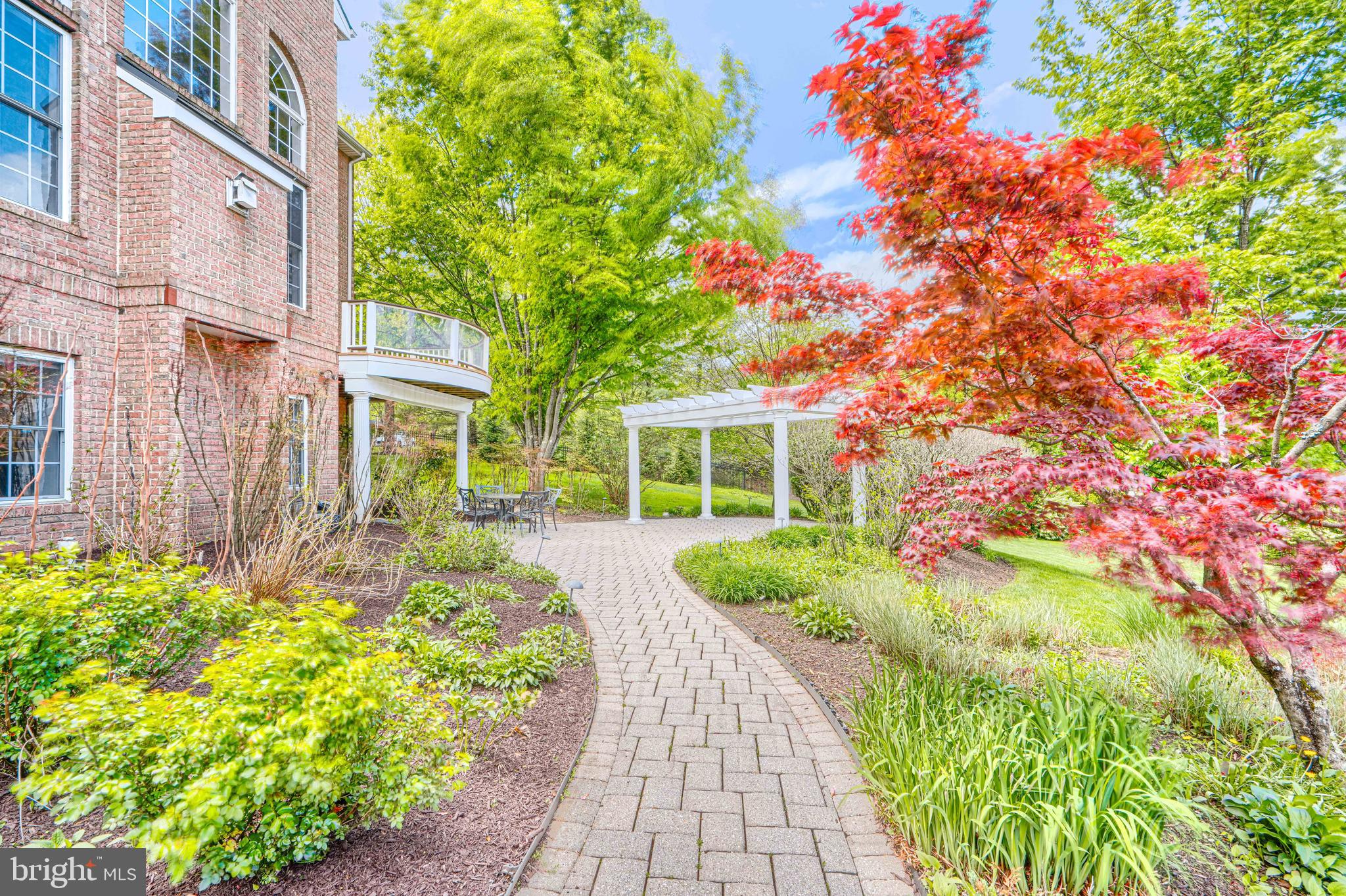 CHAPEL WOODS - Residential