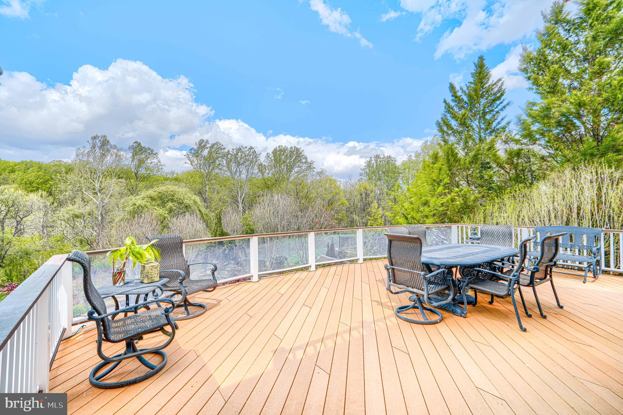 CHAPEL WOODS - Residential