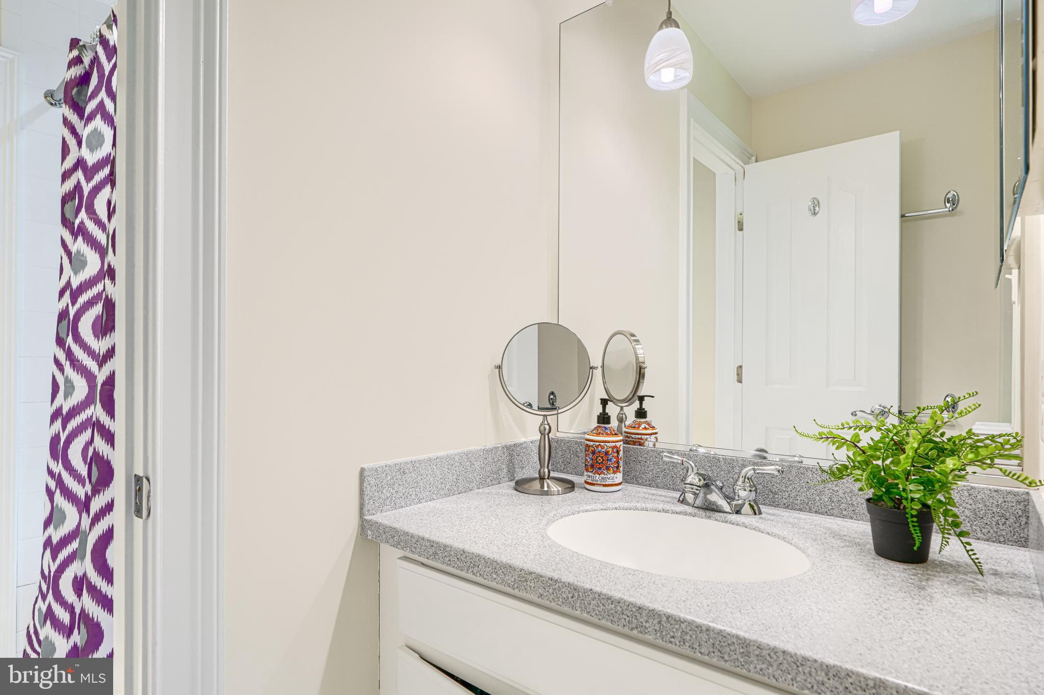 CHAPEL WOODS - Residential