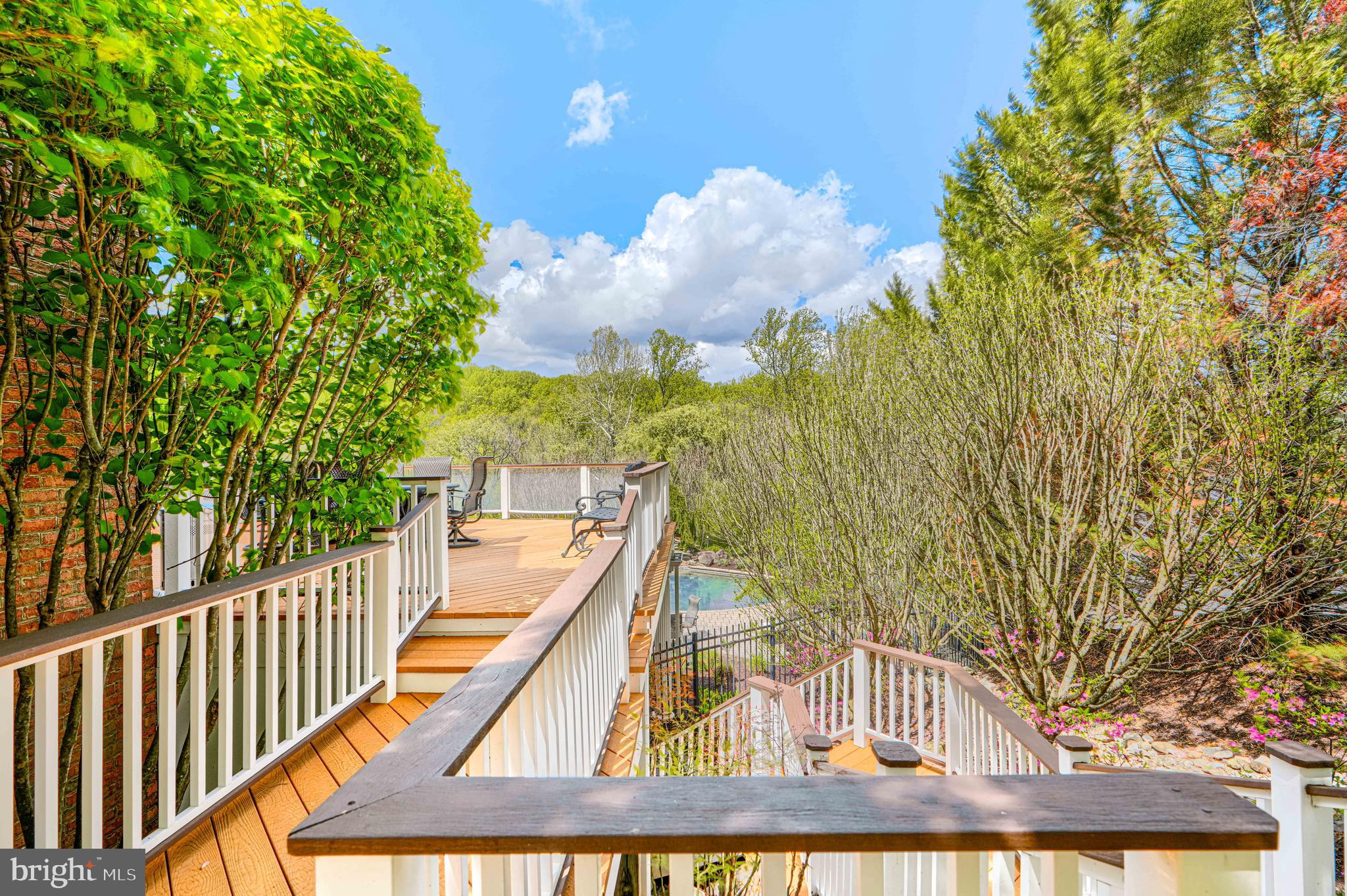 CHAPEL WOODS - Residential