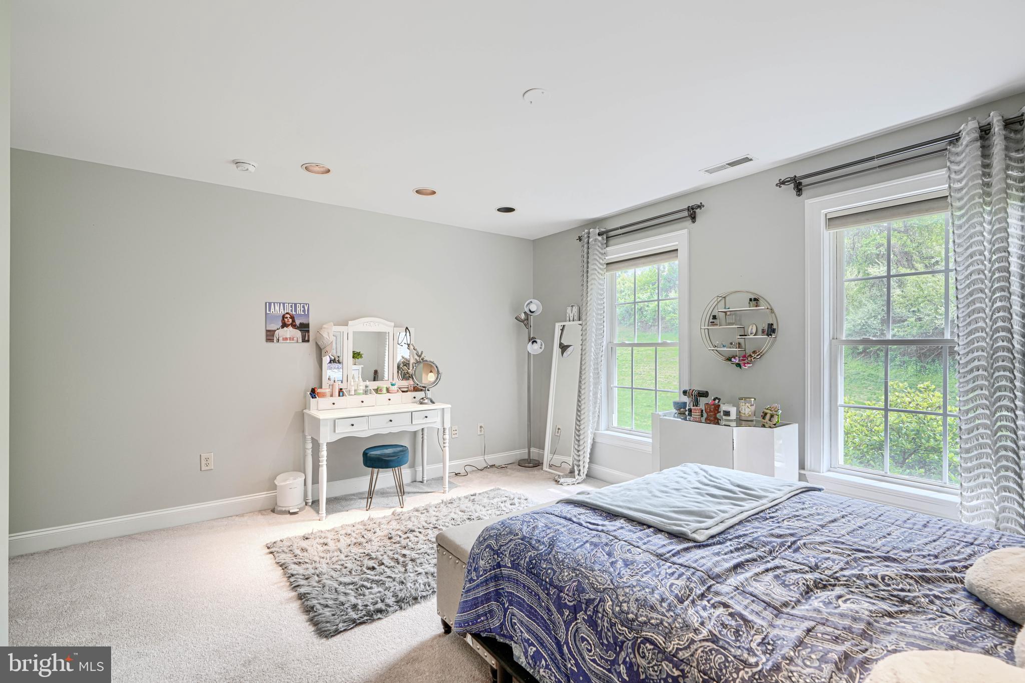 CHAPEL WOODS - Residential