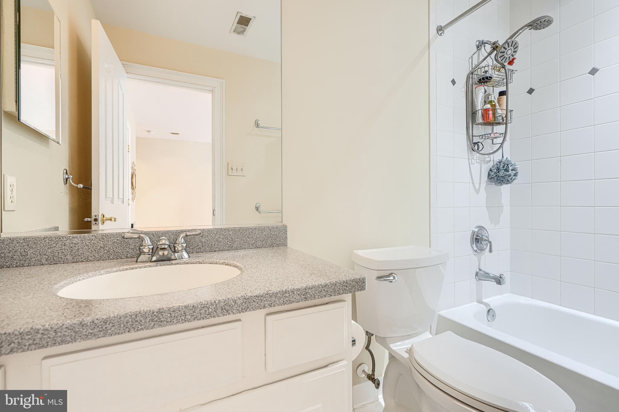 CHAPEL WOODS - Residential