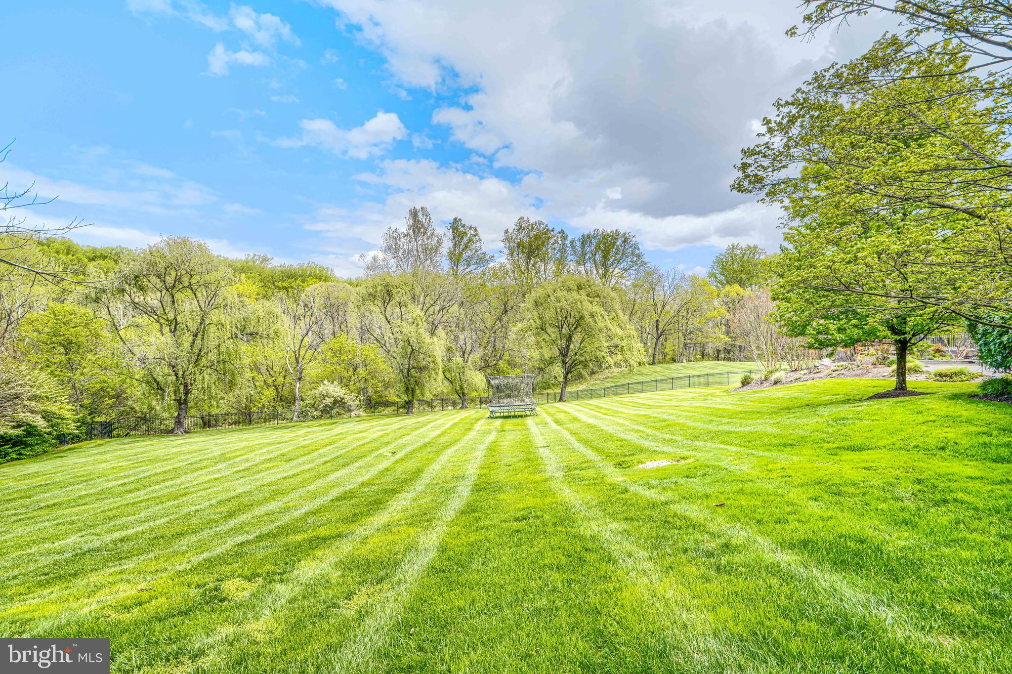 CHAPEL WOODS - Residential