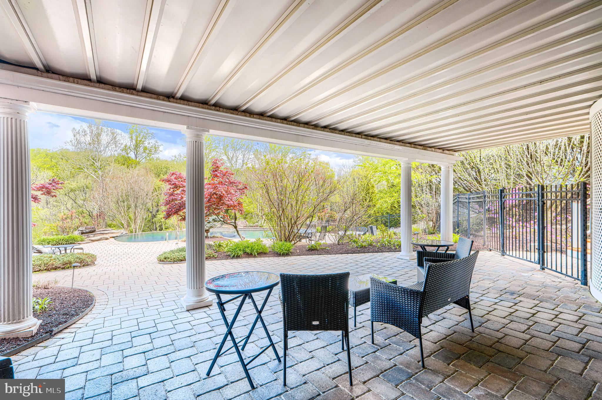 CHAPEL WOODS - Residential