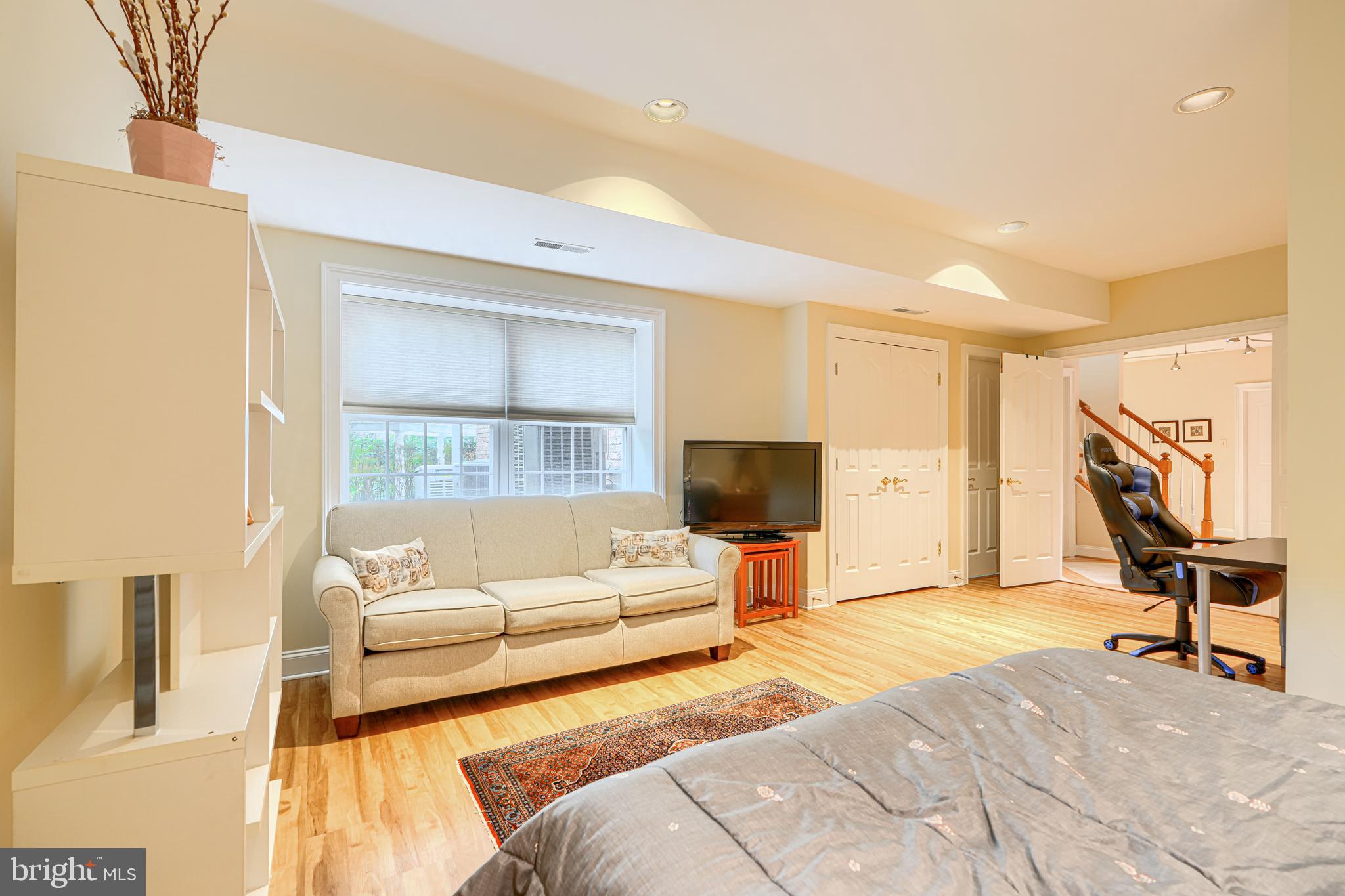 CHAPEL WOODS - Residential