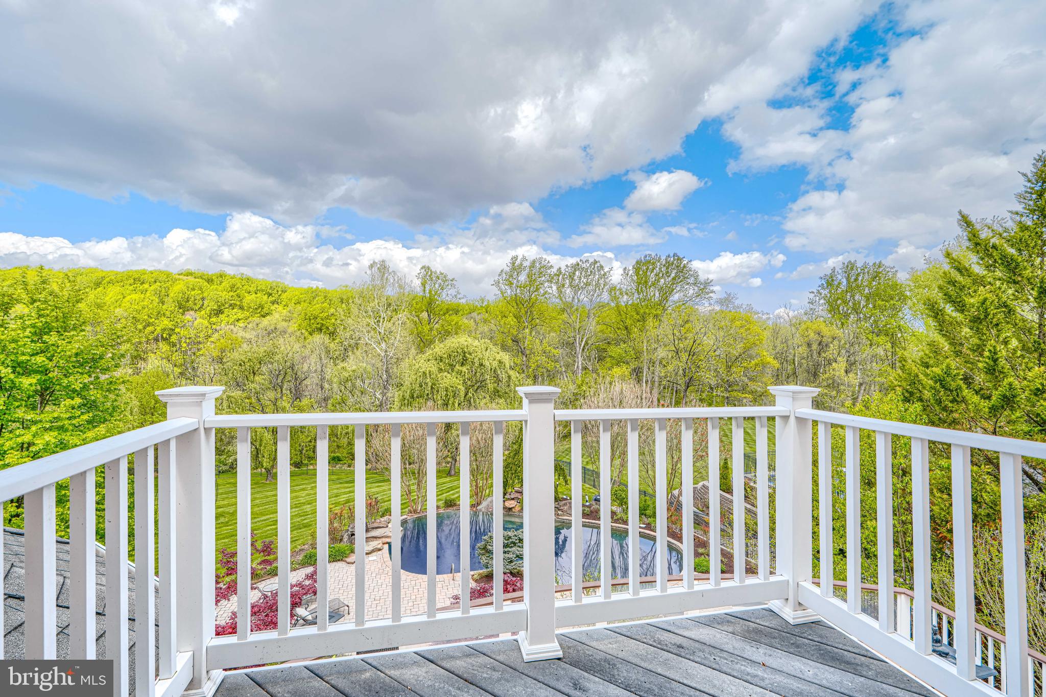 CHAPEL WOODS - Residential