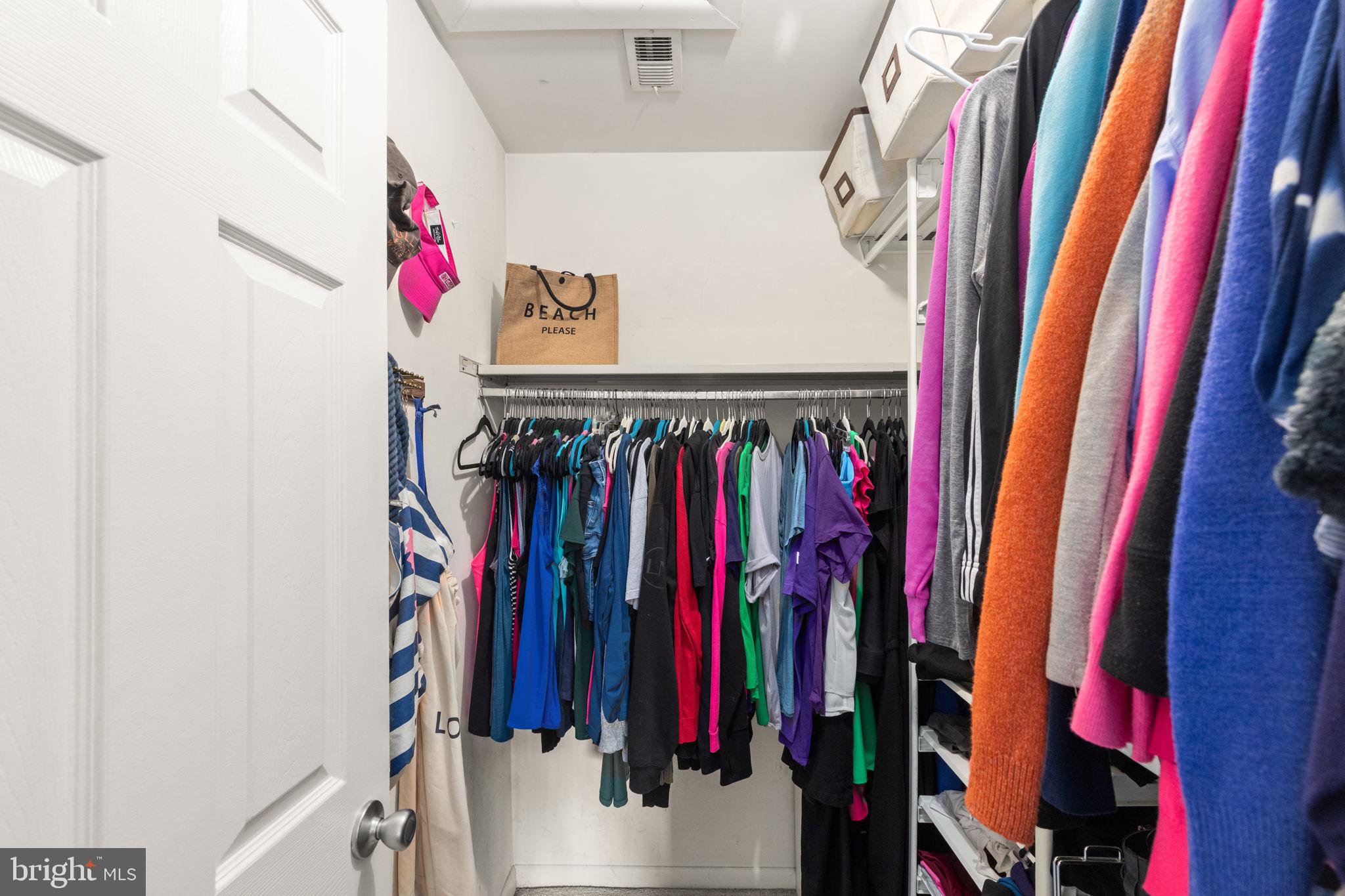 STAPLETON COURT GARDEN - Residential