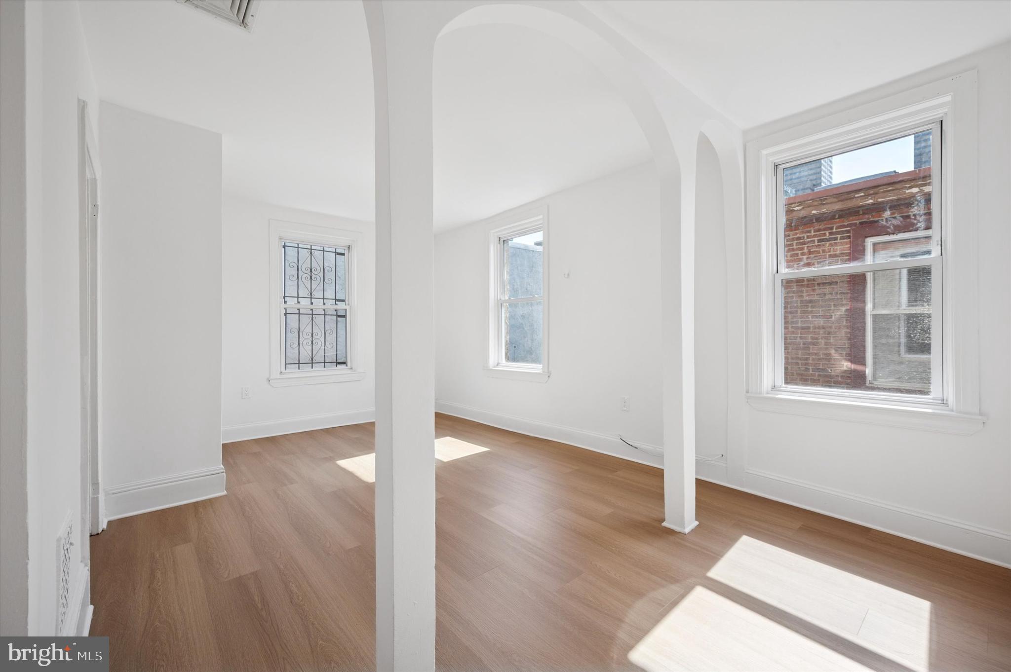 LOGAN SQUARE - Residential Lease