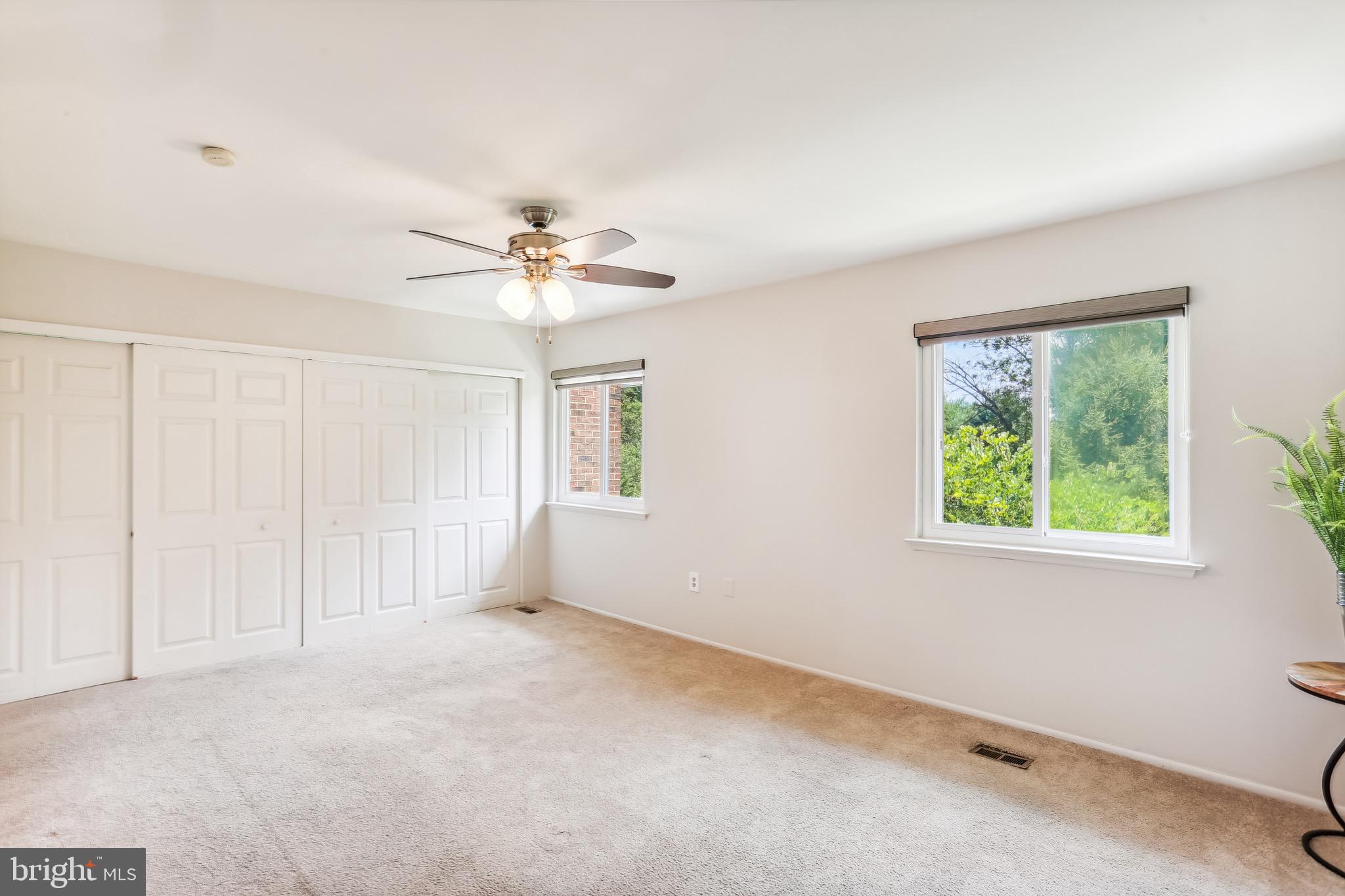 ROSSMOOR MUTUAL #12 - Residential Lease