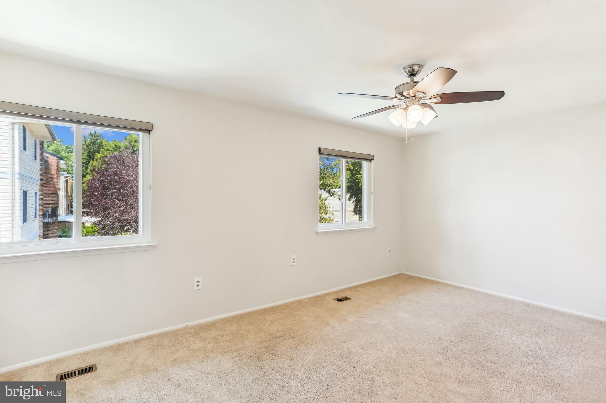 ROSSMOOR MUTUAL #12 - Residential Lease