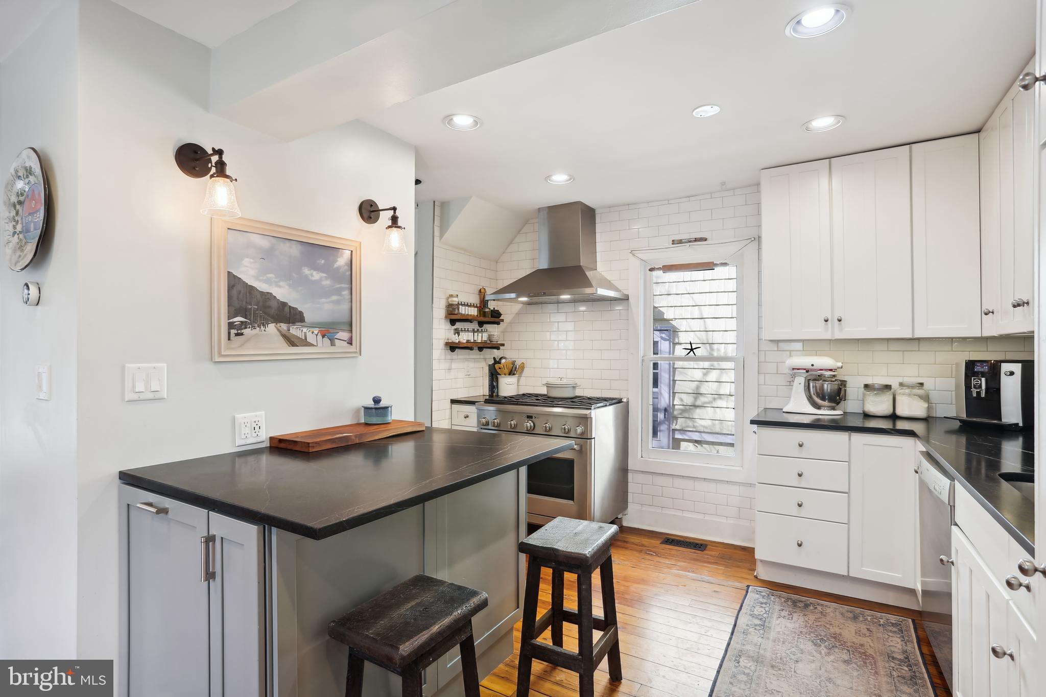 EASTPORT - Residential