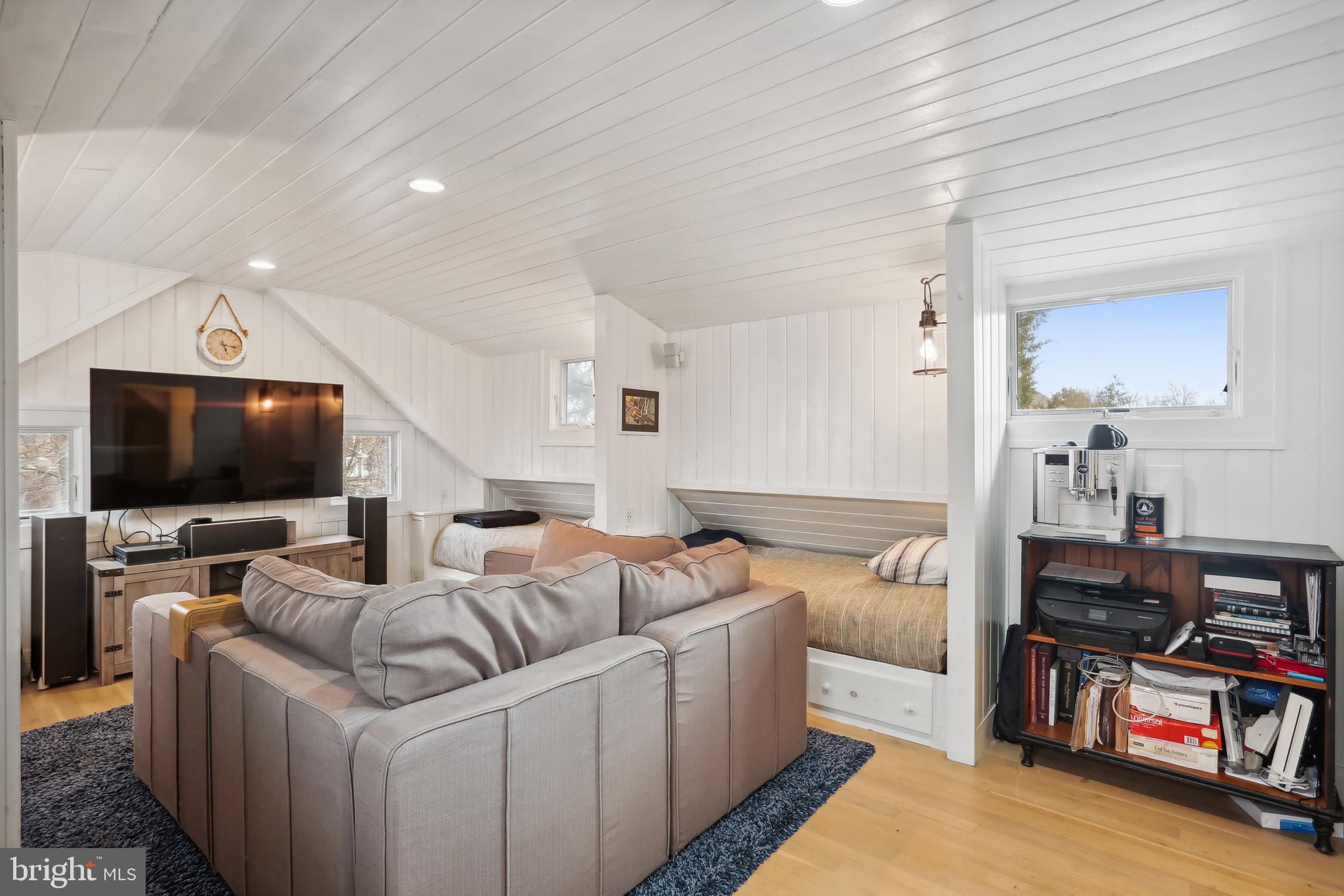 EASTPORT - Residential