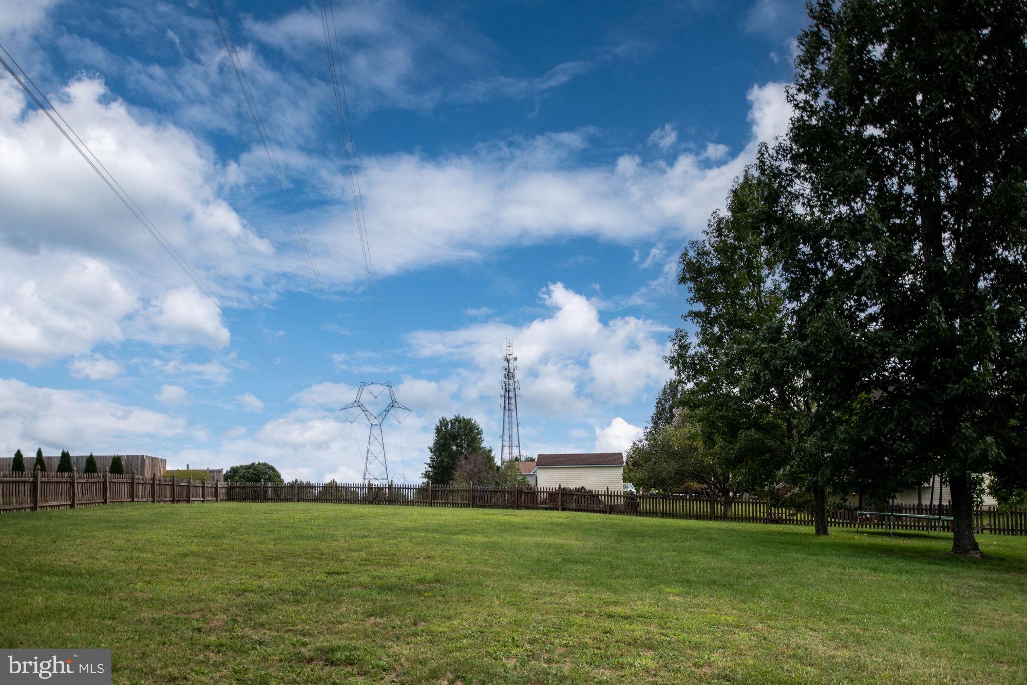 ASHLEIGH PARK - Residential