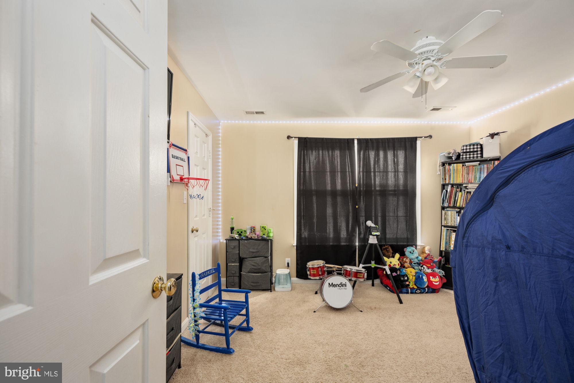 ASHLEIGH PARK - Residential