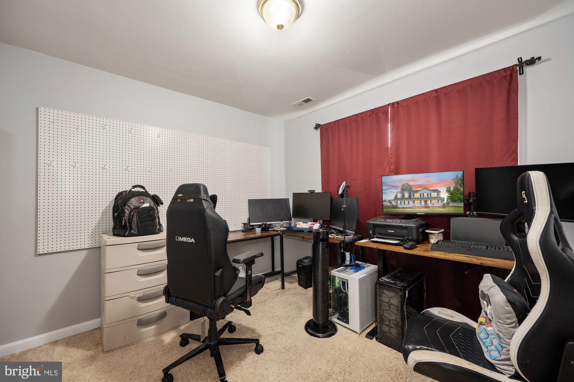 ASHLEIGH PARK - Residential