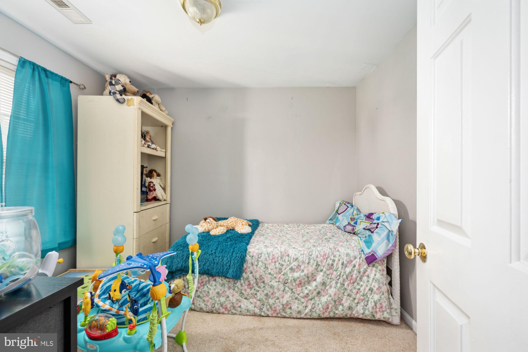 ASHLEIGH PARK - Residential