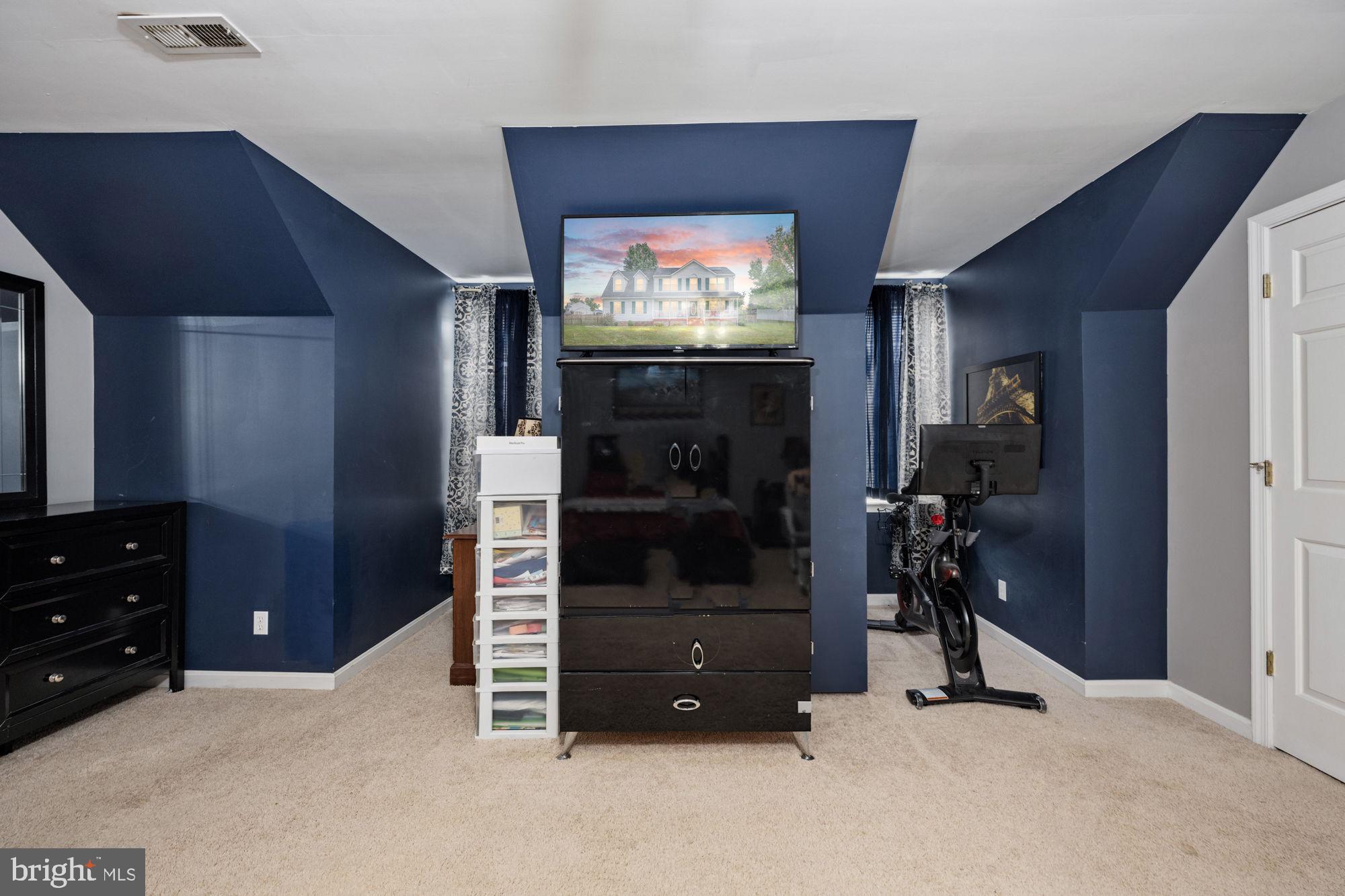 ASHLEIGH PARK - Residential