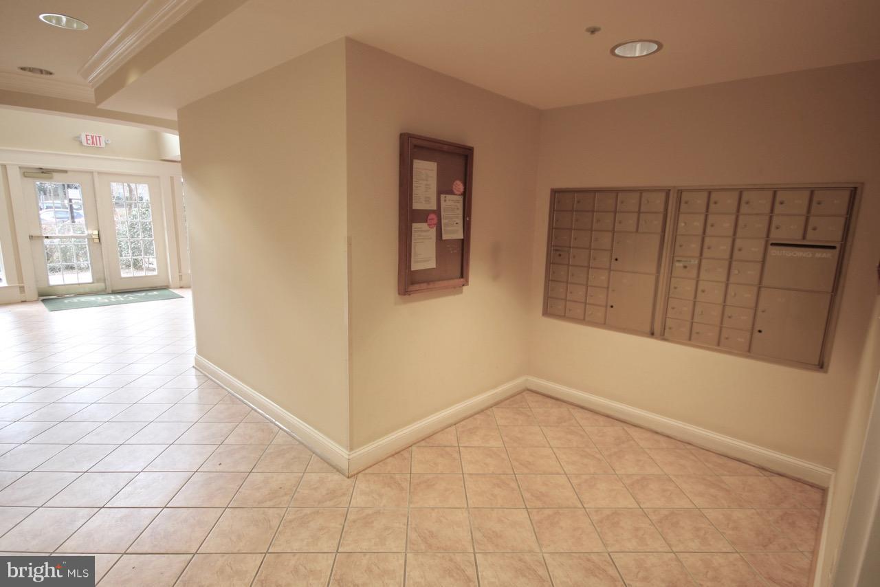 THE PAVILION - Residential Lease