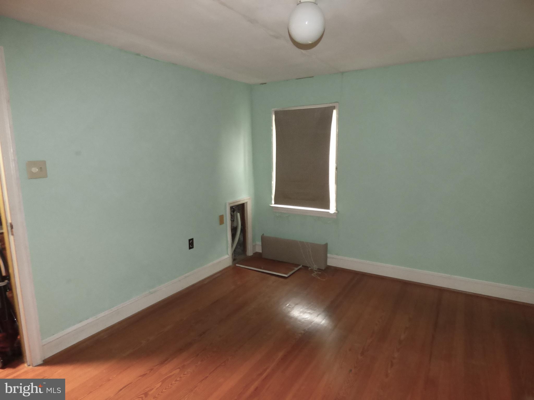 WEST YORK - Residential