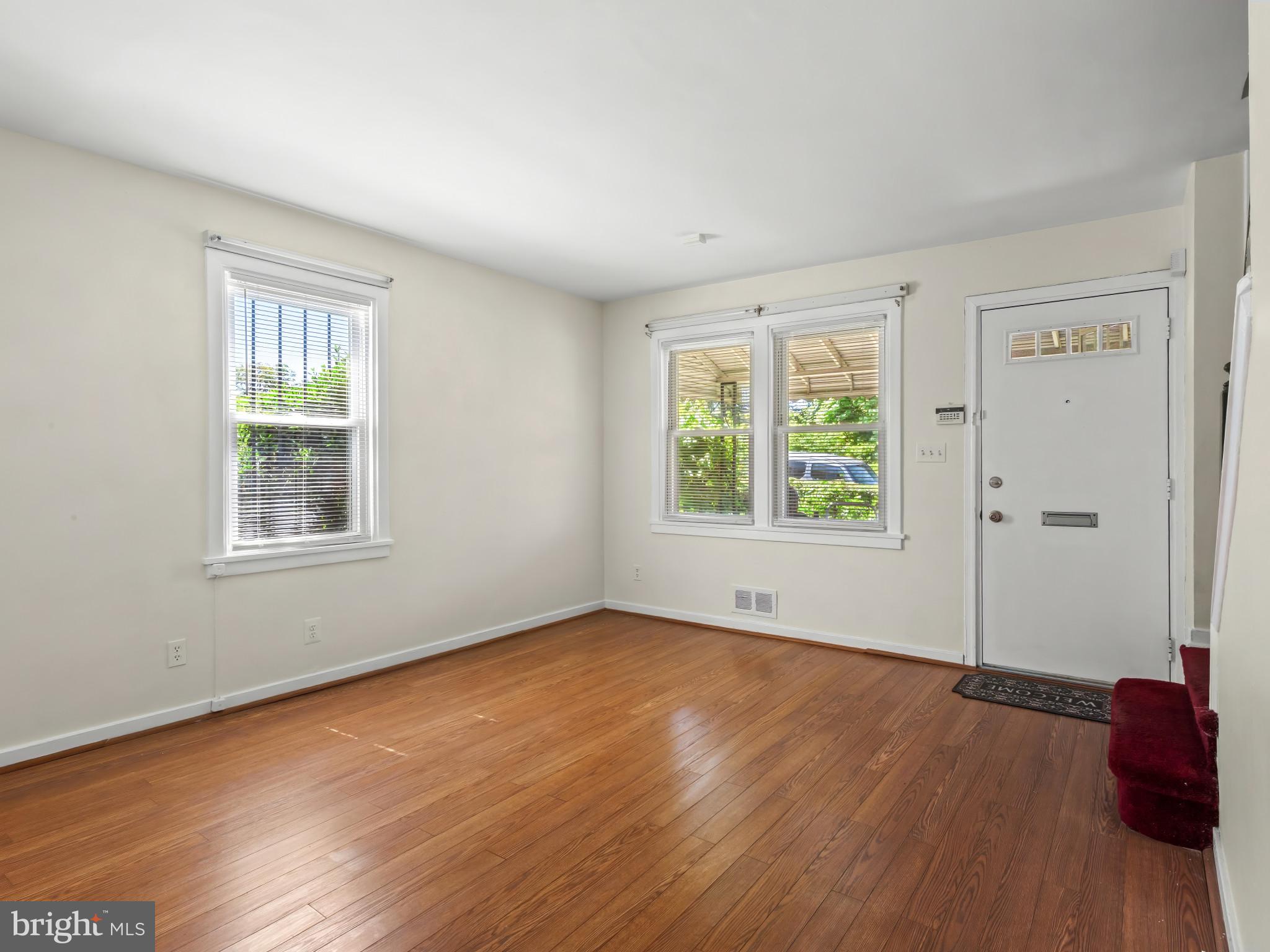 UPLANDS - Residential