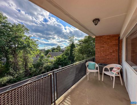Condo For Sale - 1800 Jefferson Park Ave Ave #59<br/> CHARLOTTESVILLE, VA 22903