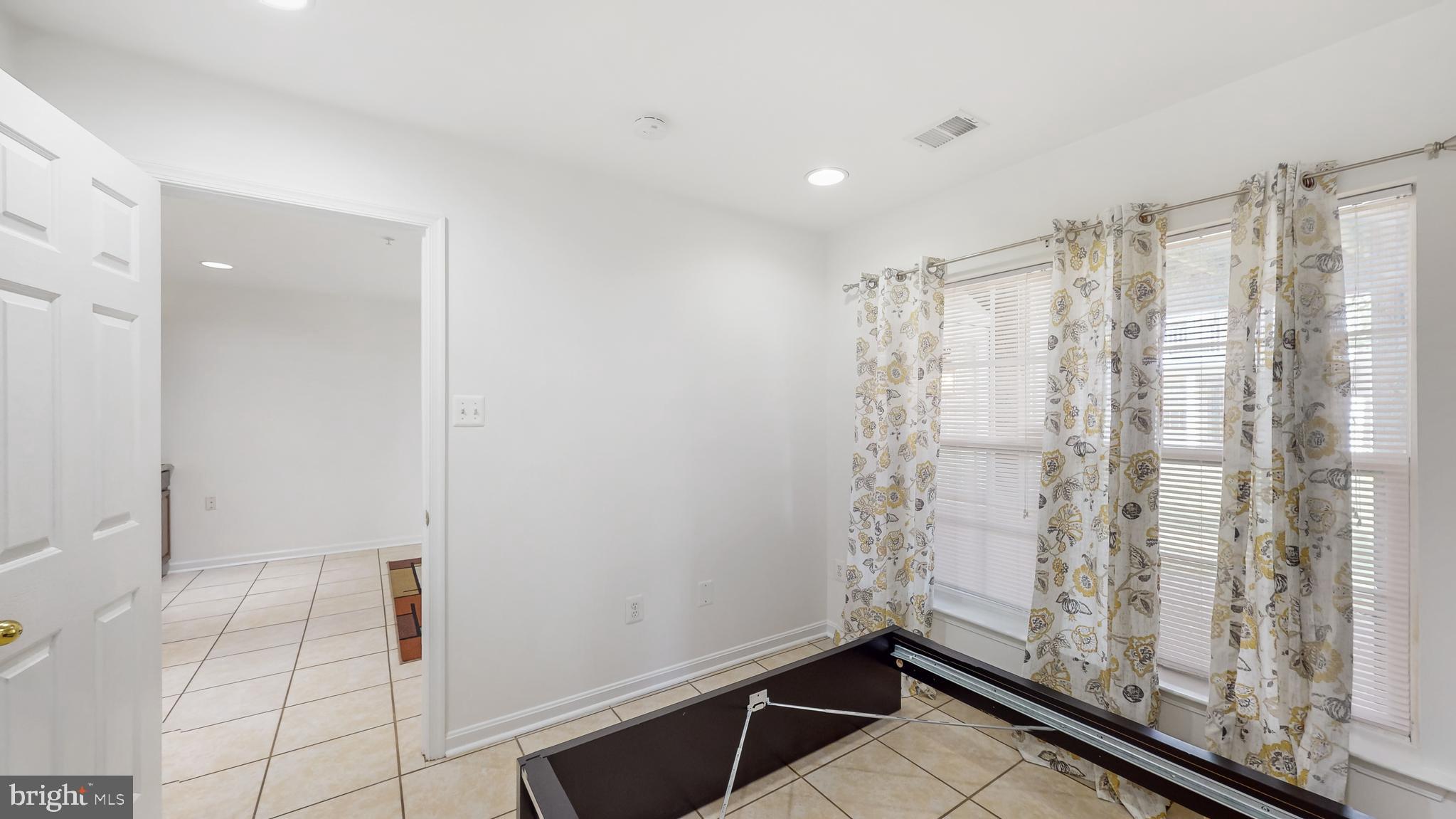 EMERSON - Residential Lease