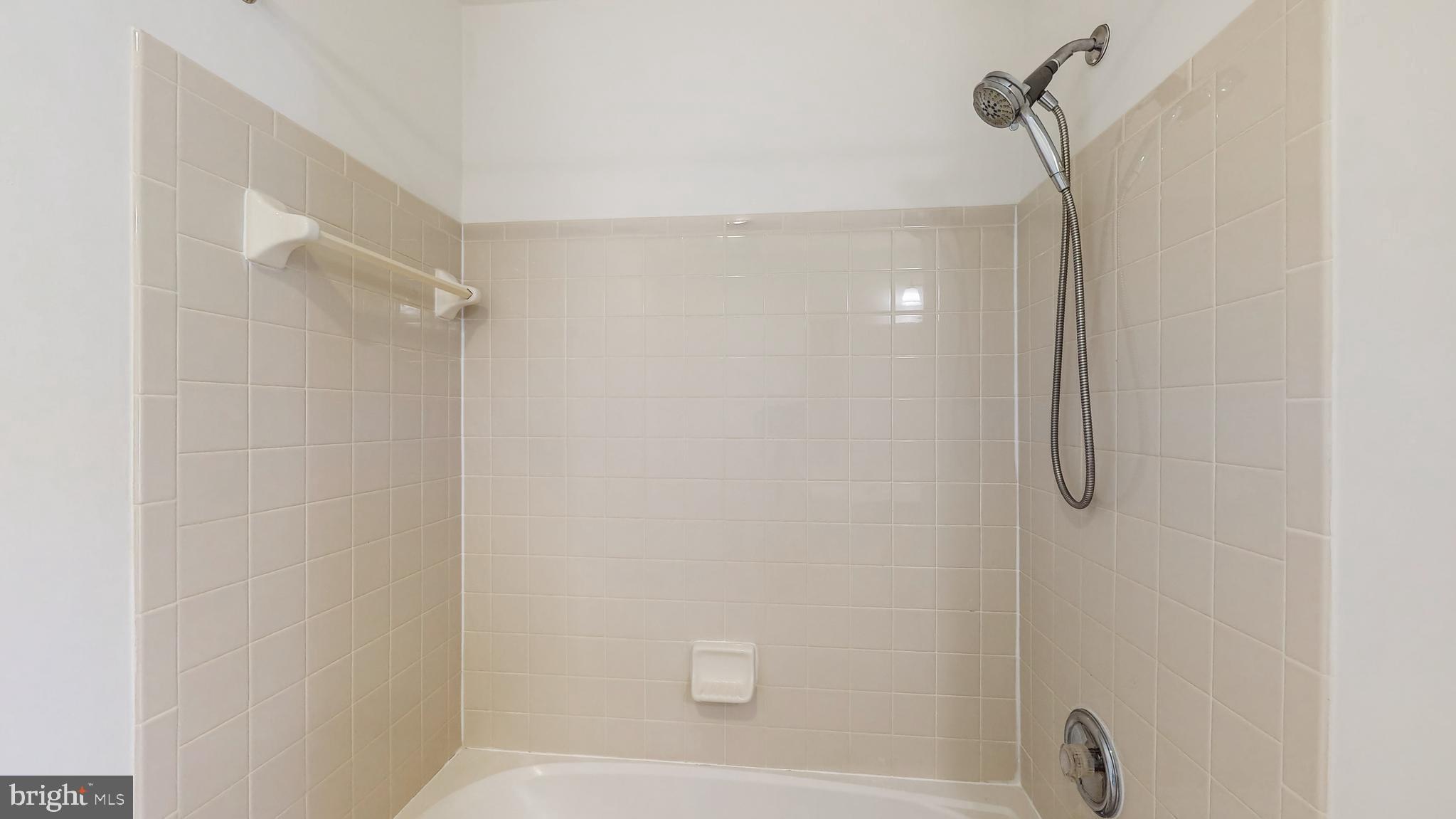 EMERSON - Residential Lease