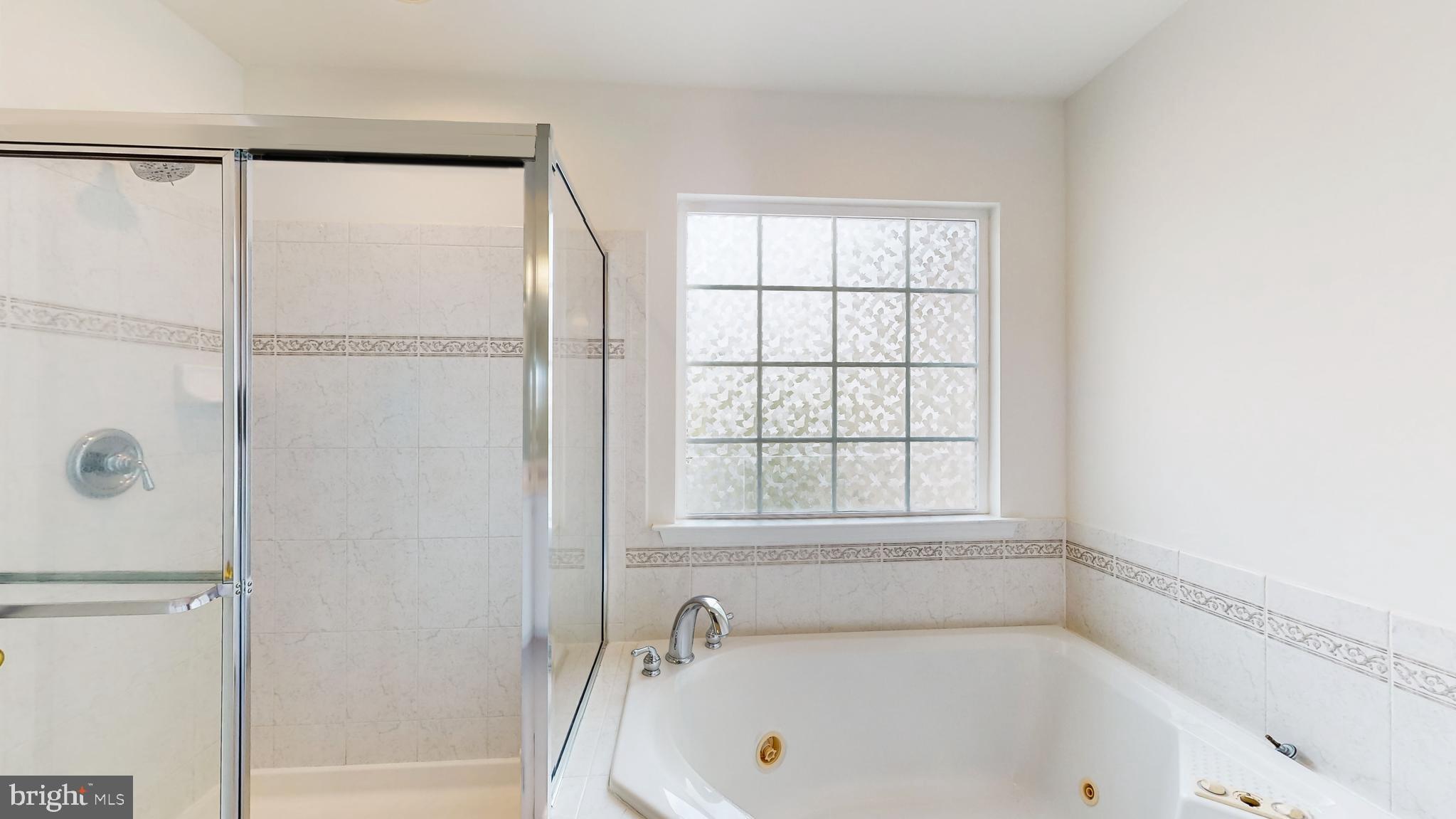 EMERSON - Residential Lease