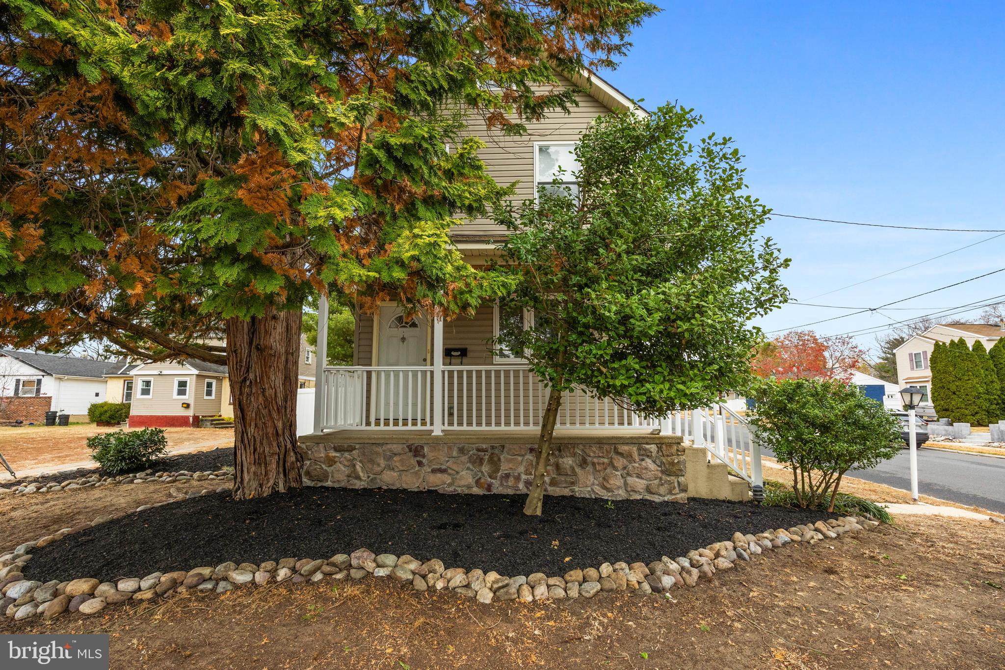 501 W EVESHAM ROAD