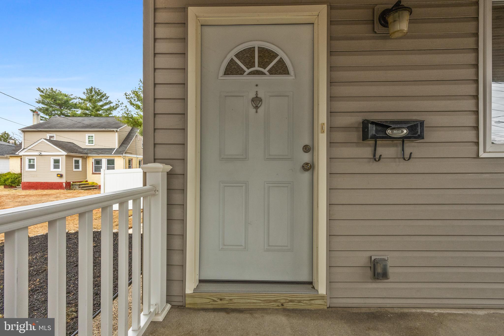 501 W EVESHAM ROAD