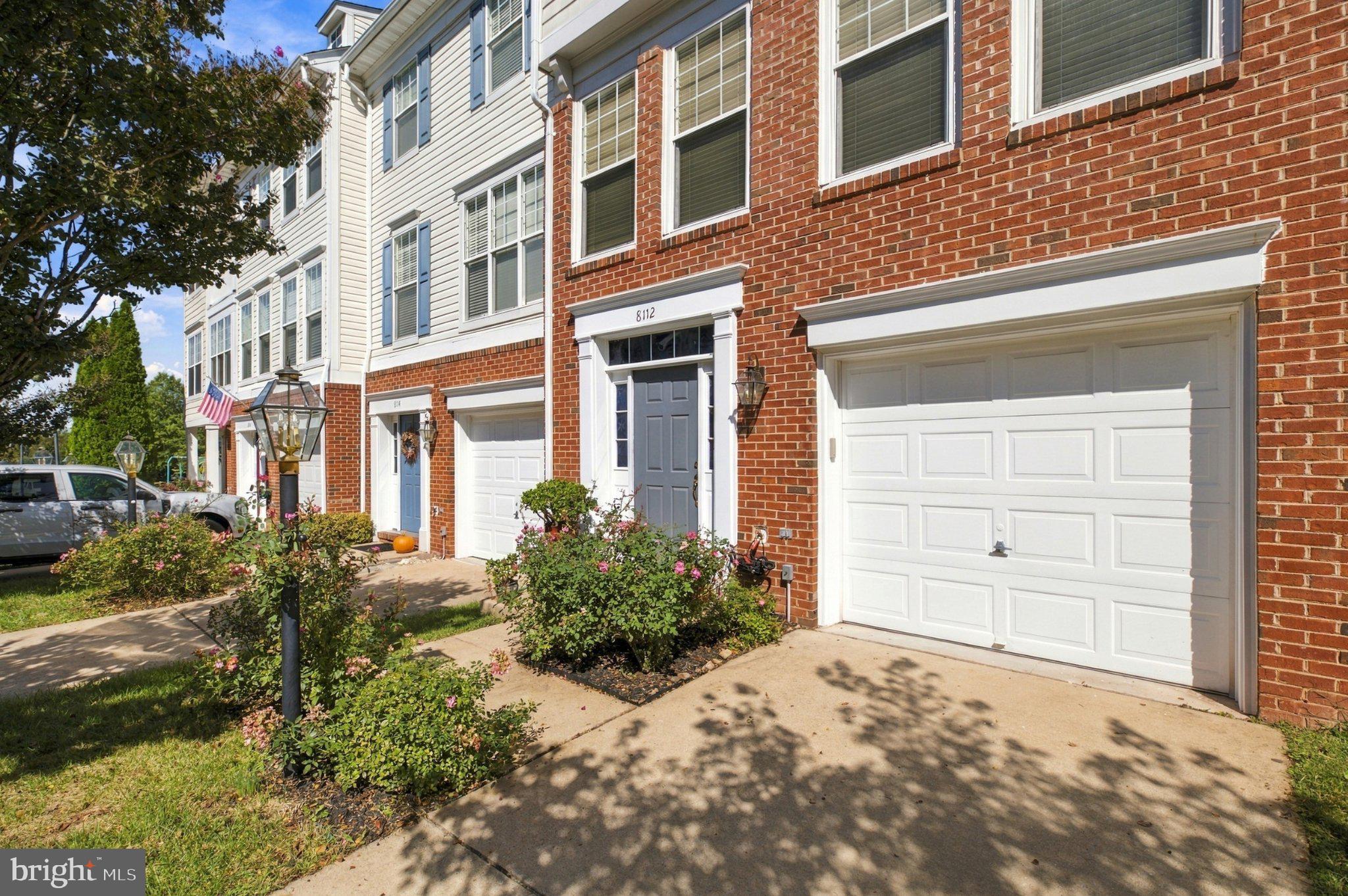 8112 RAINWATER CIRCLE