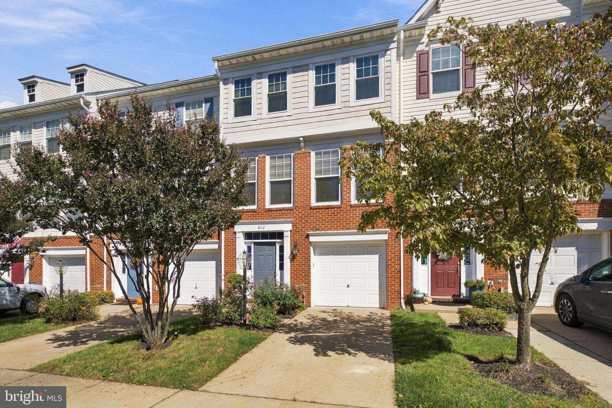 8112 RAINWATER CIRCLE