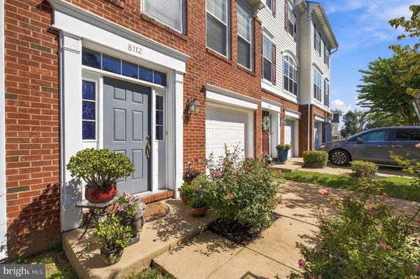 8112 RAINWATER CIR, MANASSAS, VA 20111 - Image 090e39b7fb9f8dead4d948ac4b9d92cd/883021558