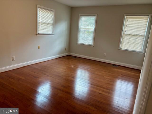 FOX MILL ESTATES - Residential Lease