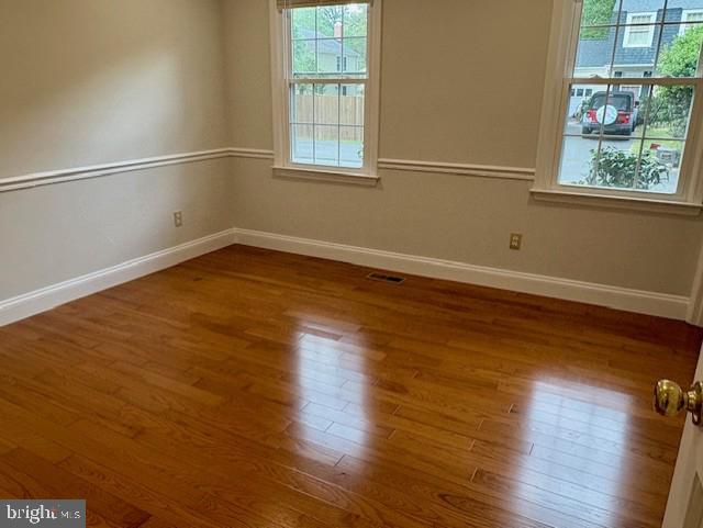 FOX MILL ESTATES - Residential Lease