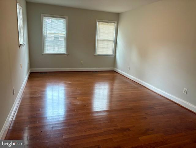 FOX MILL ESTATES - Residential Lease