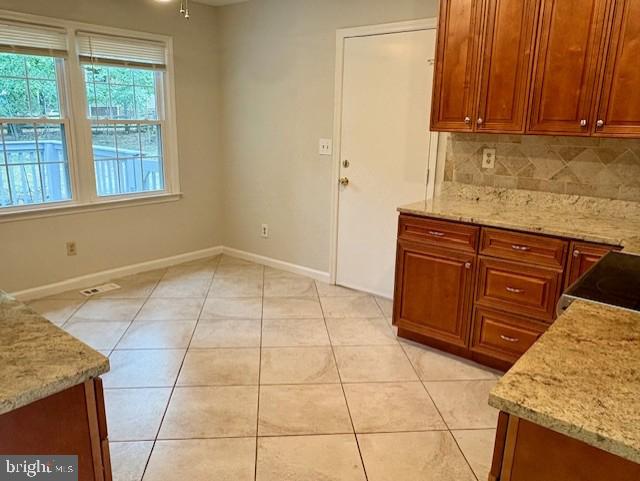 FOX MILL ESTATES - Residential Lease