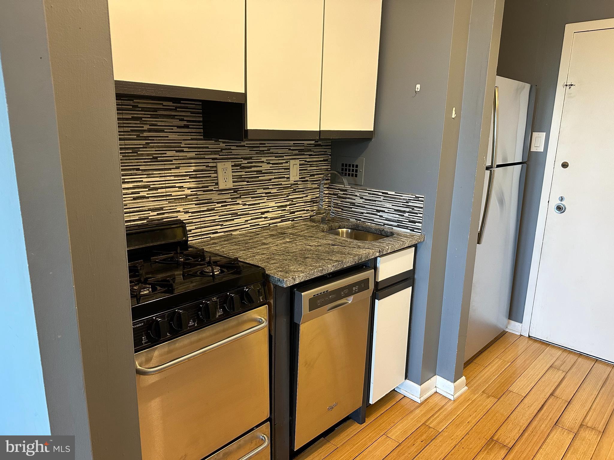 WILLOUGHBY OF CHEVY CHASE - Residential Lease