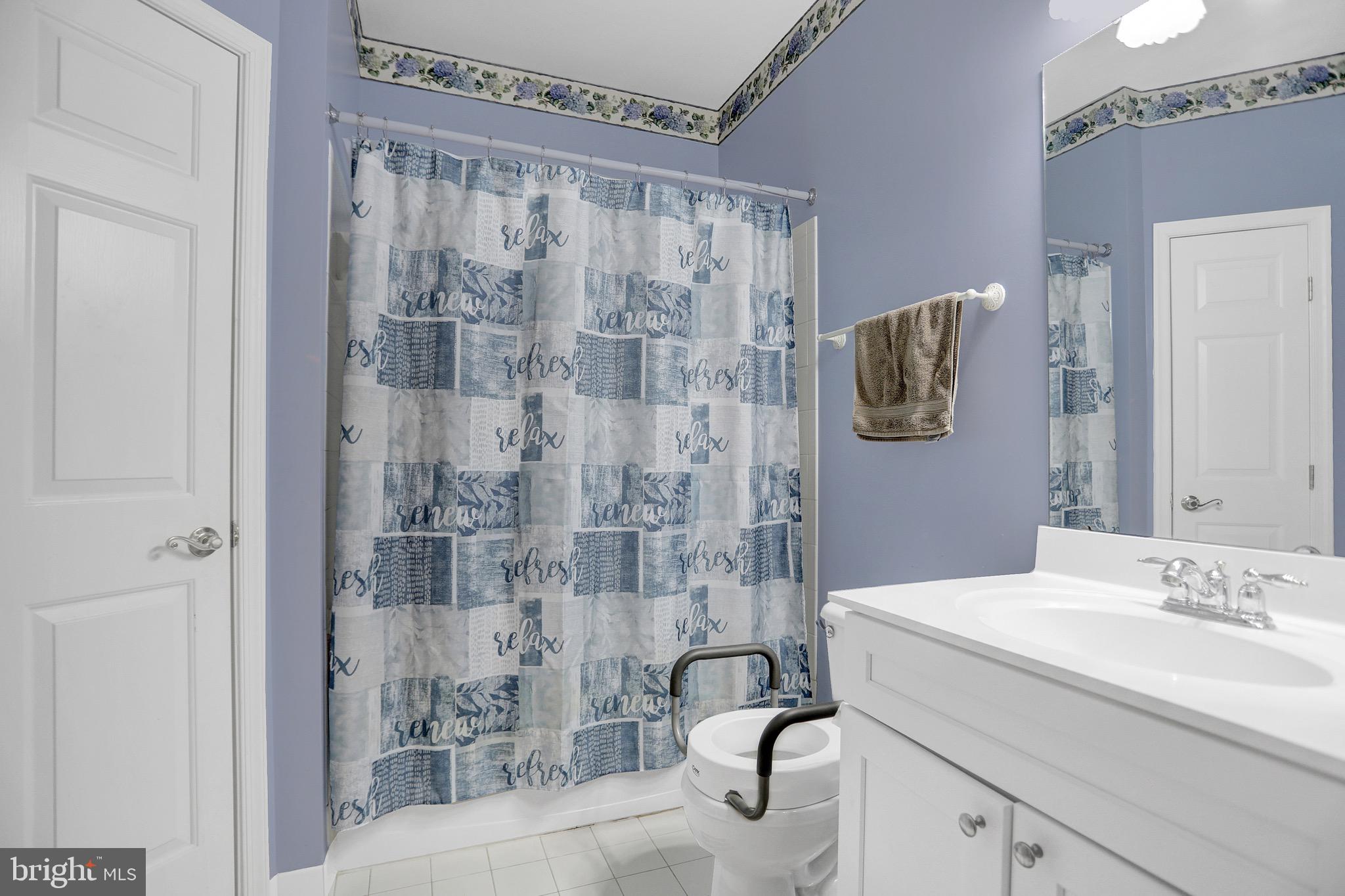 GLYNDON TRACE - Residential