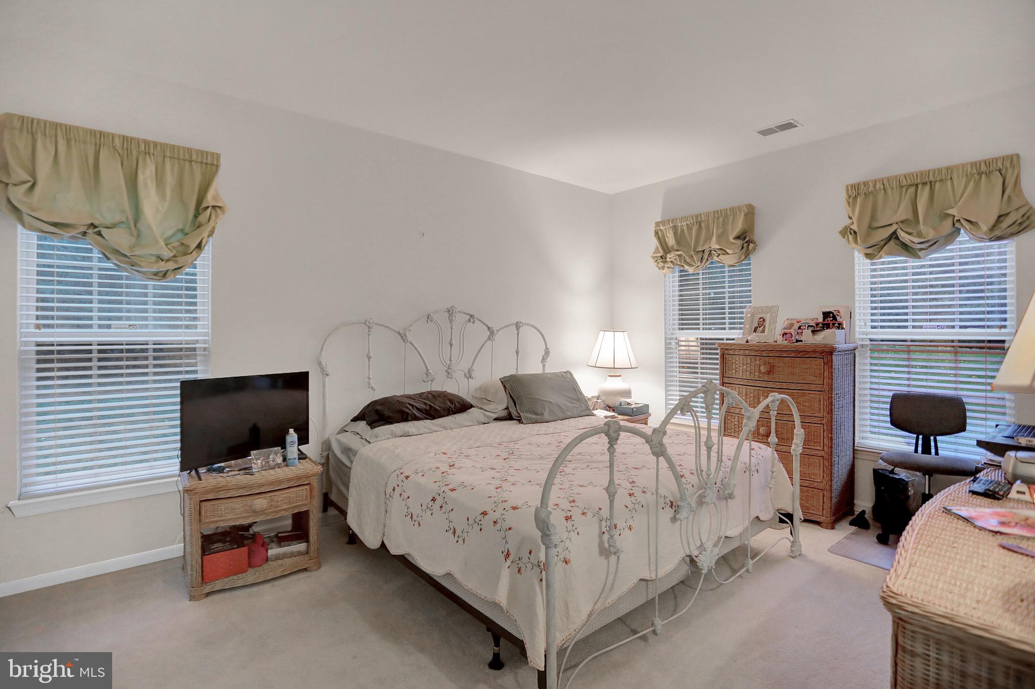 GLYNDON TRACE - Residential