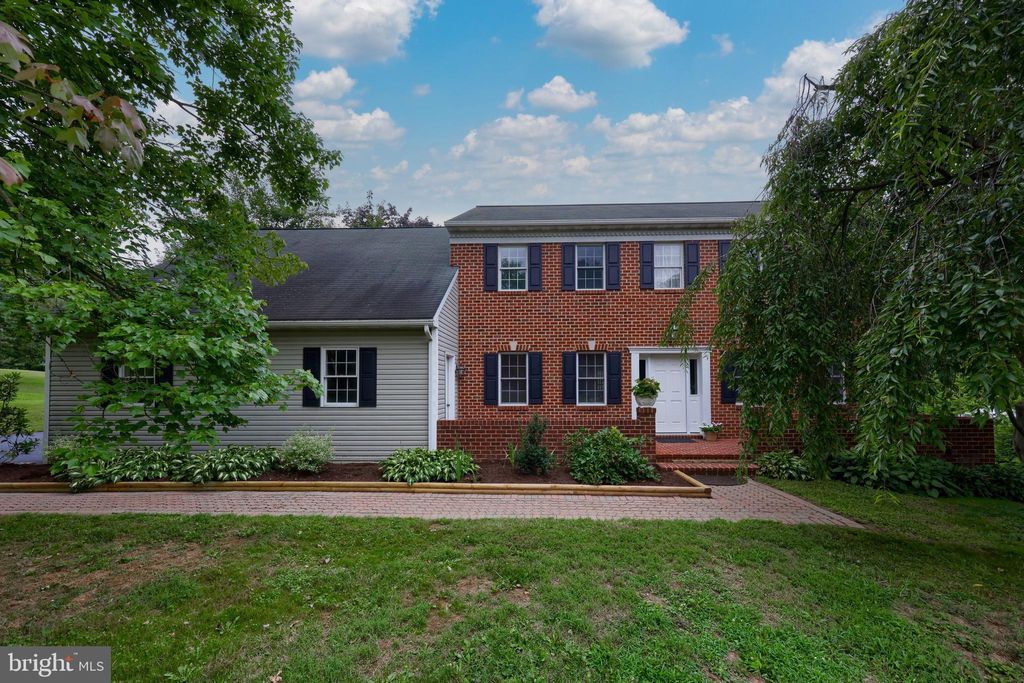 Photo of 14 Mohawk Drive, Conestoga, PA 17516 (MLS # PALA2054384)