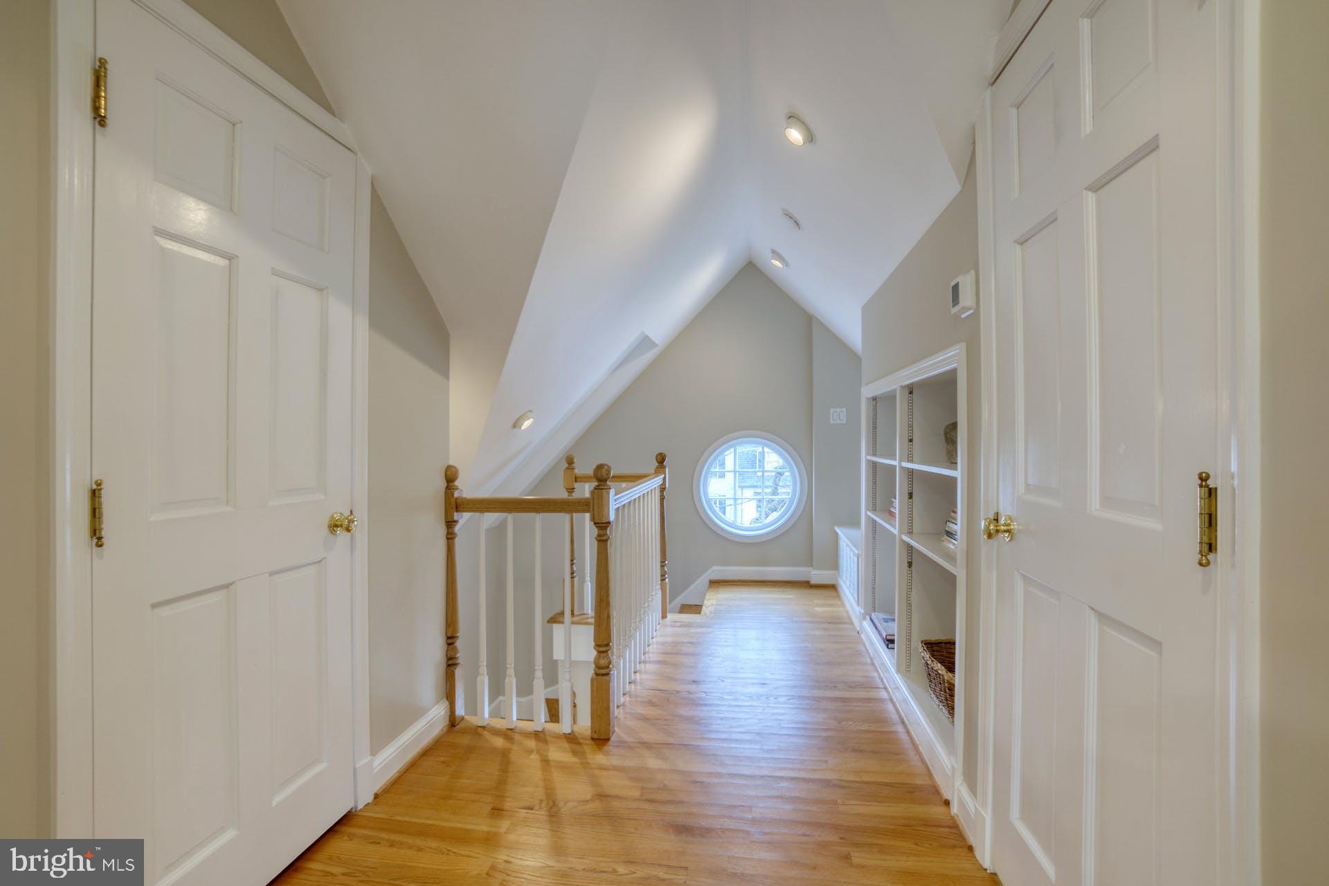 WESTMORELAND HILLS - Residential