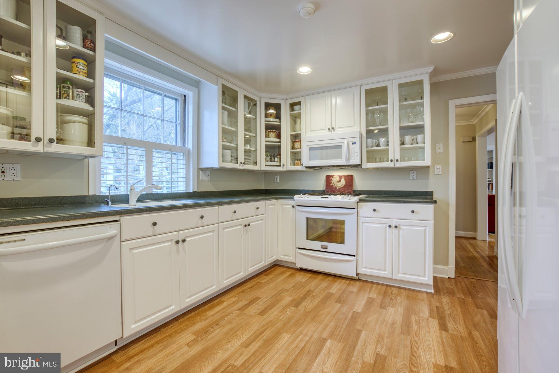 WESTMORELAND HILLS - Residential