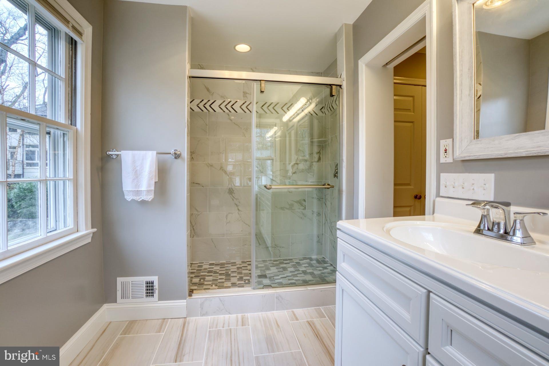 WESTMORELAND HILLS - Residential