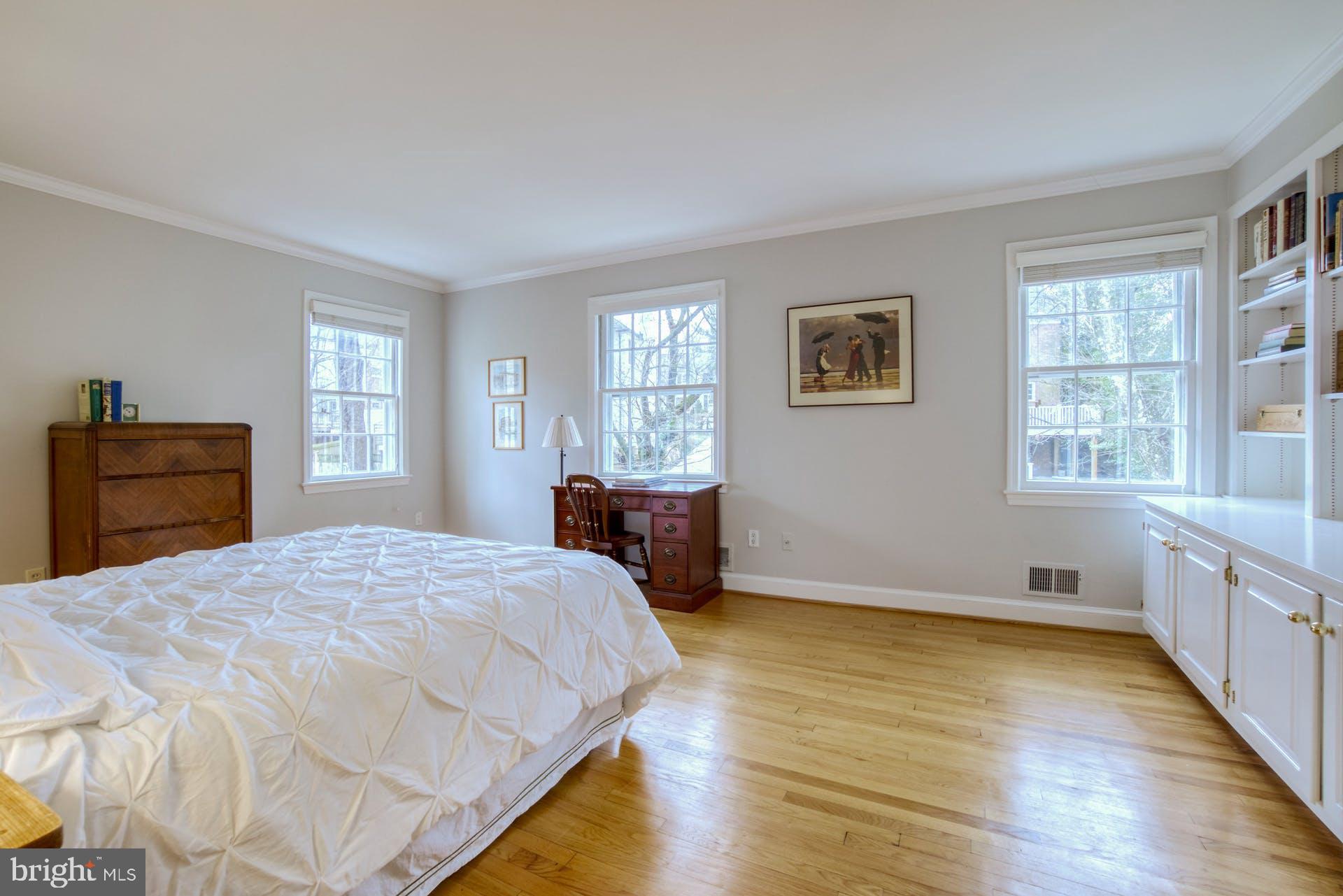 WESTMORELAND HILLS - Residential