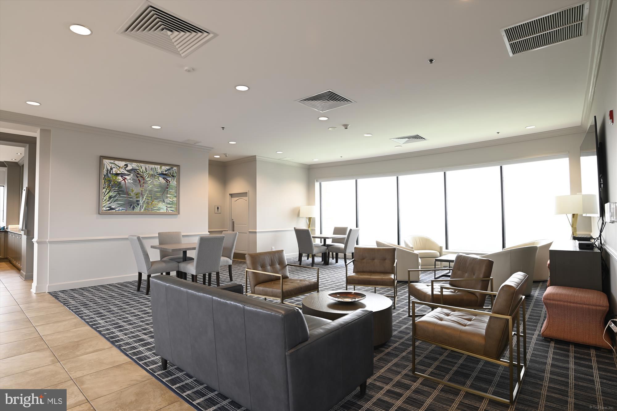 GRANDVIEW AT ANNAPOLIS TOWNE CENTRE - Residential